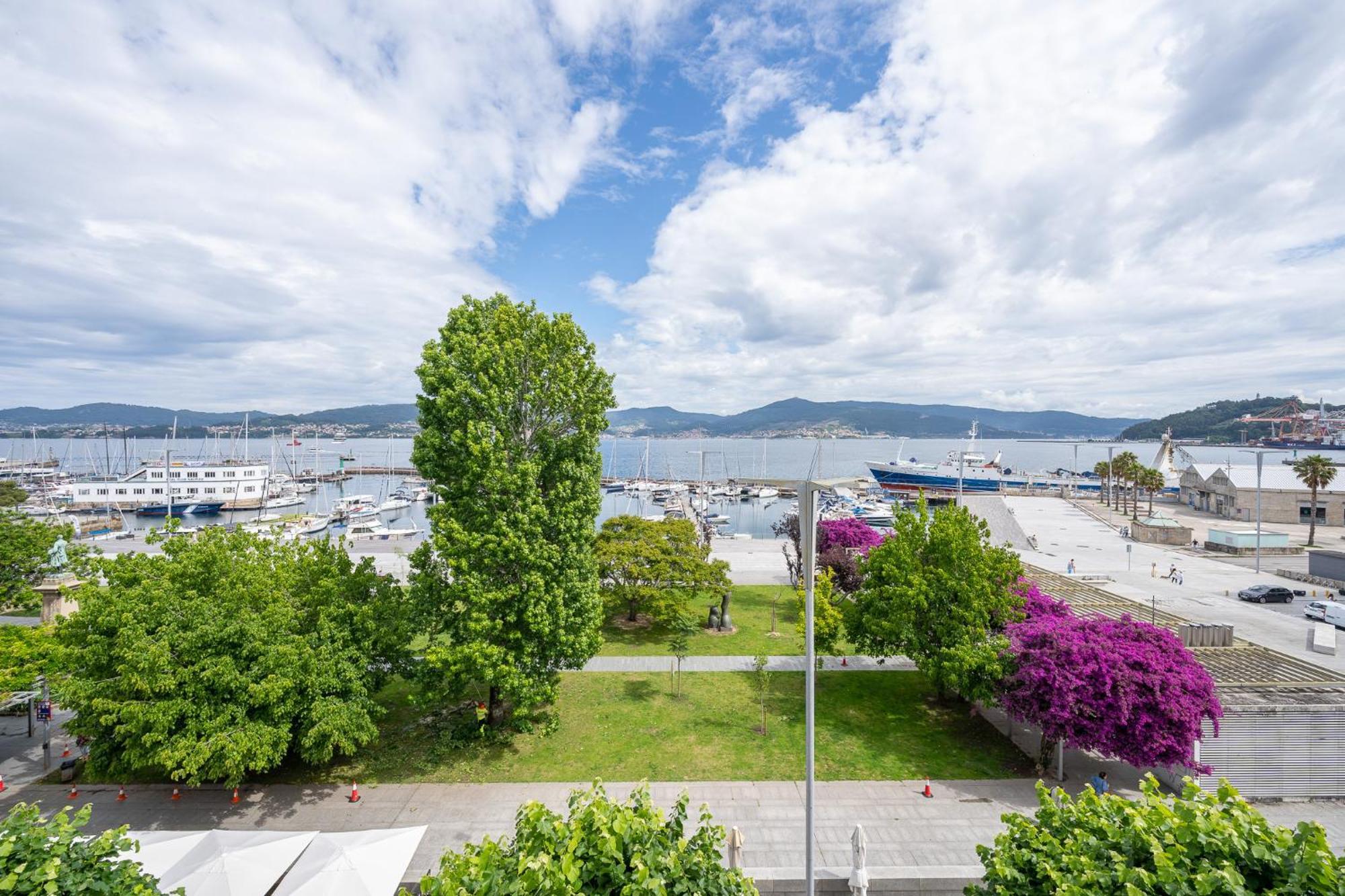 Vistas Al Nautico Y Paseo Maritimo De Vigo Apartamento Exterior foto